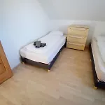 Buekfuerdo Bercsenyi 13 Apartmanhaz, Buekfalva Buk
