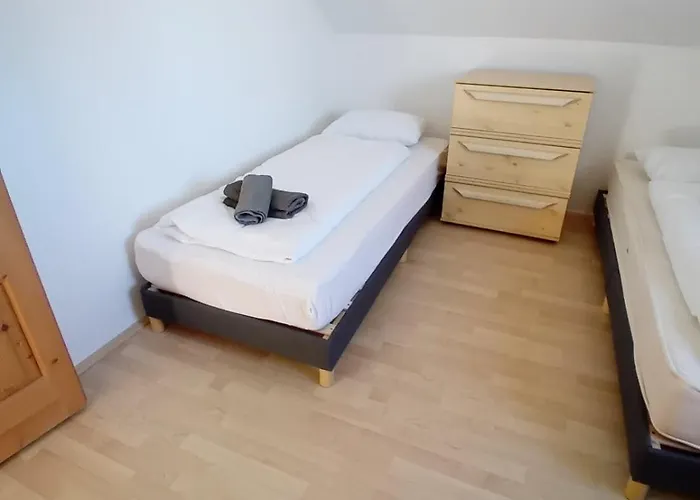 Buekfuerdo Bercsenyi 13 Apartmanhaz, Buekfalva Bük
